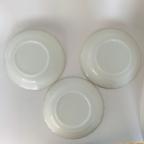 Vintage Swirl Golden Shell Lustre Coupe Soup Bowls / Salad Plates by Fire King - Picture 4 of 7